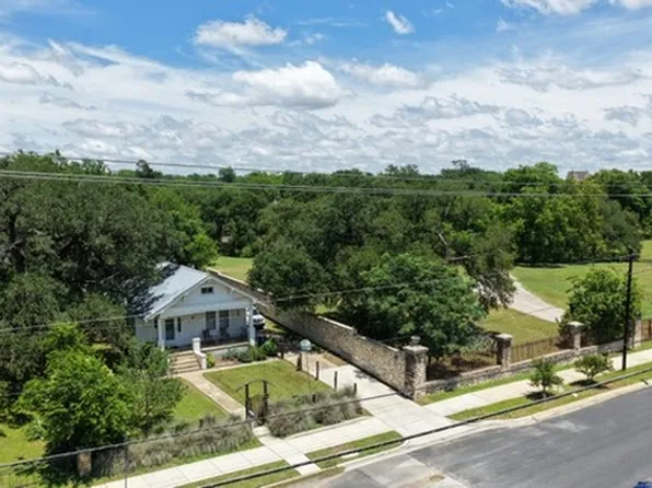 702 E 41st St, Austin, TX 78751