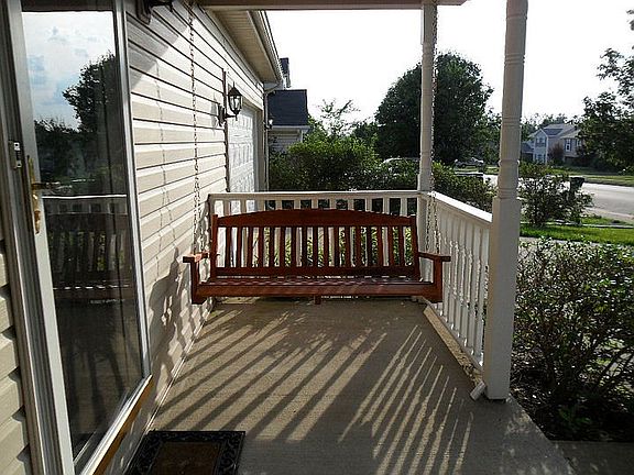 5th image of 428 Southbrook Dr