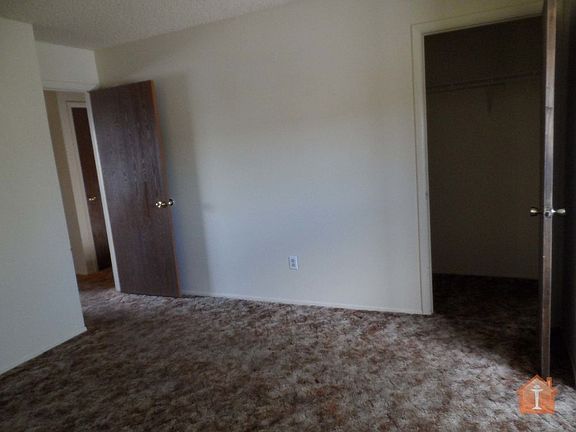 4th image of 2810 Parque De Oeste Dr APT 1