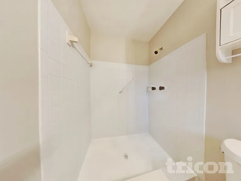 1726 Saint Croix Dr — Photo 15