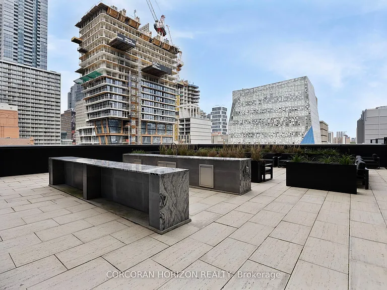 20 Edward St #Penthouse 1 — Photo 48