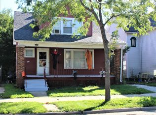 1413 Villa St, Racine, WI 53403