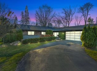 5516 Westwood Ln, Bloomfield Hills, MI 48301
