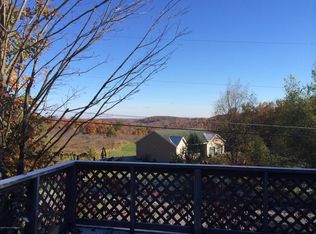 554 Maple Grove Rd, Moscow, PA 18444