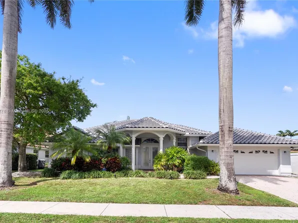 10575 E Key Dr, Boca Raton, FL 33498