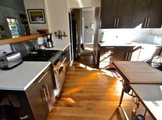 96R Summer St, Somerville, MA 02143