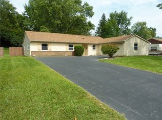 75 Benzell Dr, Dayton, OH 45458