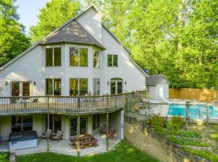 69739 S River Rd, White Pigeon, MI 49099