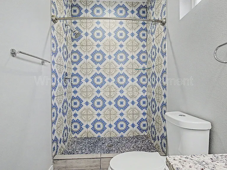 5803 Poplar St — Photo 16