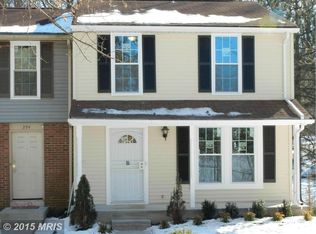 396 Shady Glen Dr, Capitol Heights, MD 20743