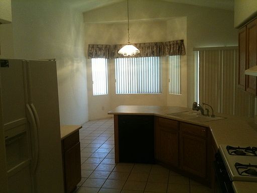 2nd image of 5029 Sparkling Sky Ave