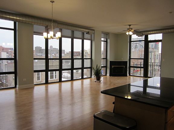 2nd image of 4020 N Damen Ave Unit 308