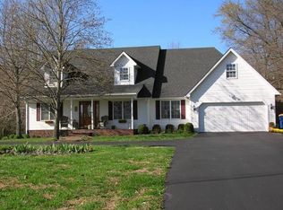 2400 Porter Pike Rd, Bowling Green, KY 42103