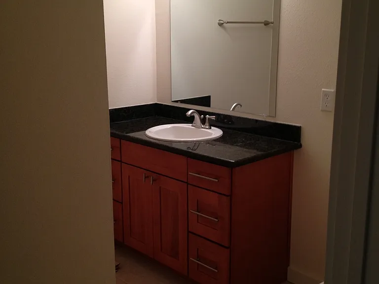 Lawton Park Apartments — Photo 8