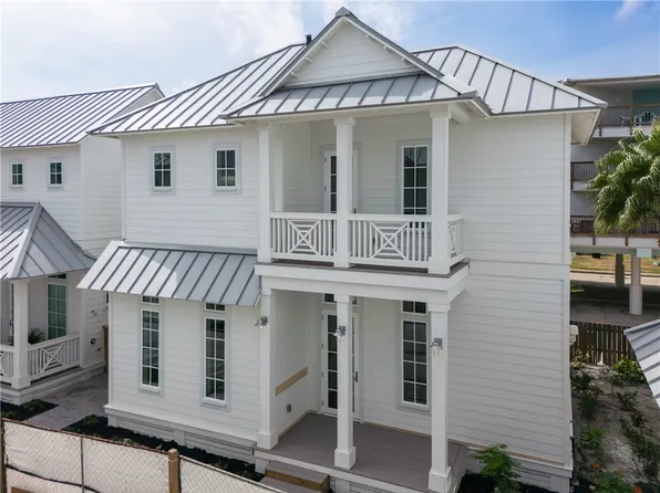 250 Tailwind Dr #E, Port Aransas, TX 78373