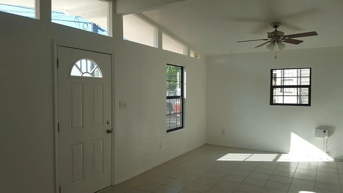 1718 Meander Drive — Photo 1