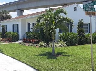 1102 Sunset Rd, West Palm Beach, FL 33401