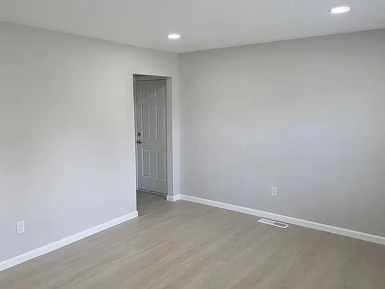Unit Photo