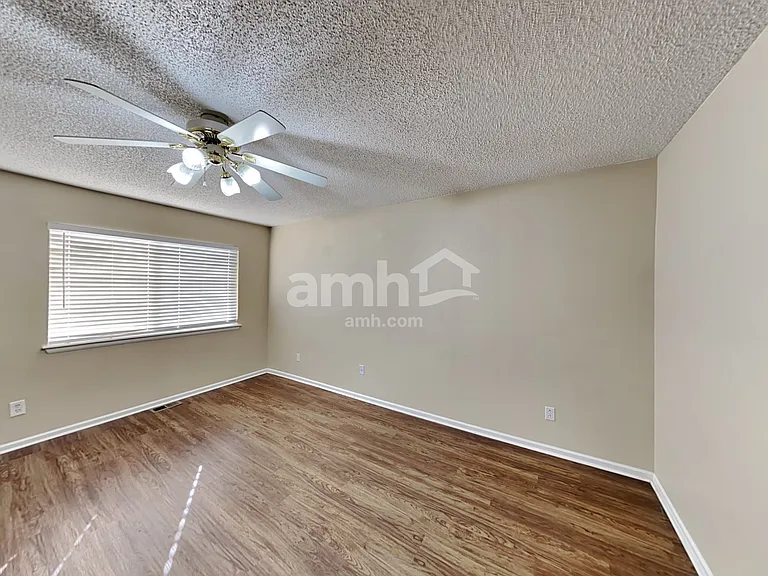 4094 Malta St — Photo 11