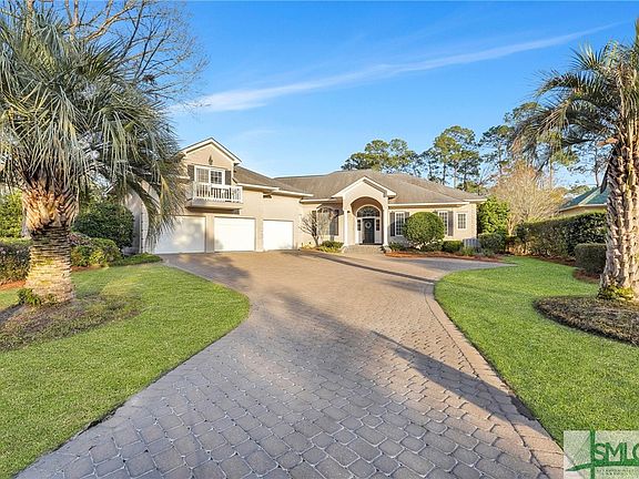 2nd image of 110 Greenview Drive