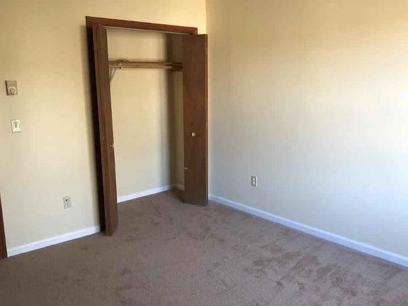 3rd image of 25 Deerwood Ln Unit 11