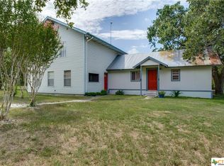 12146 Sulphur Springs Rd, Adkins, TX 78101