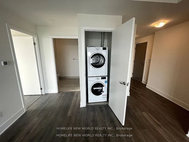 188 Fairview Mall Dr #1915 — Photo 6