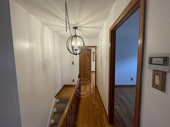 4th image of 1417 Shore Dr #1