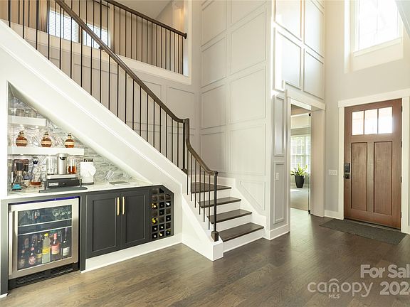 3rd image of 13630 Huntson Park Ln