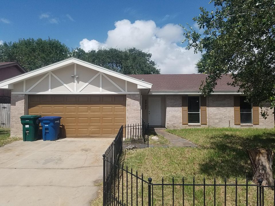 1st image of 2227 Sussex Dr
