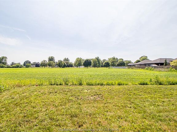 4th image of 223 Manning Dr