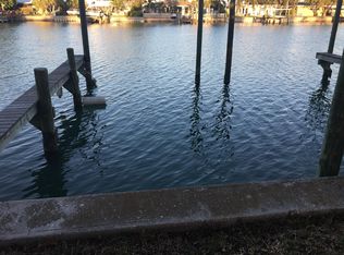 11755 3rd St E APT 3, Saint Petersburg, FL 33706