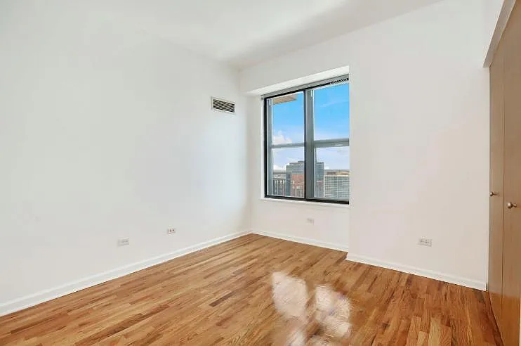 41 E 8th St #7550 — Photo 12