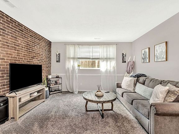 2nd image of 721 Delta Ave APT 3