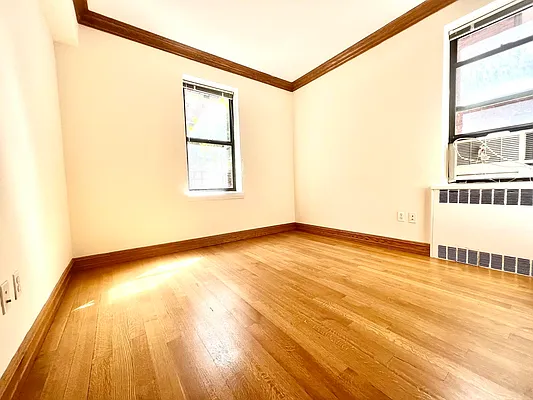 Rented by Corcoran | media 21