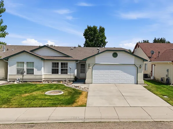 1884 N Buena Vista Ave, Meridian, ID 83646