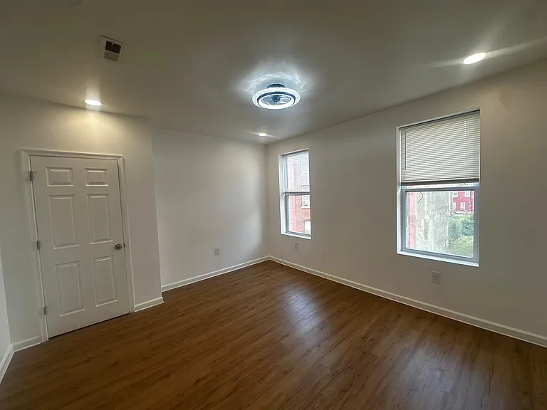 2626 N Jessup St #2 — Photo 7