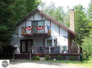 6106 River Ridge Trl, Alger, MI 48610