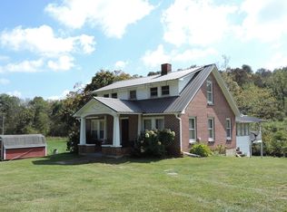 7206 Moccasin Valley Rd, Lebanon, VA 24266