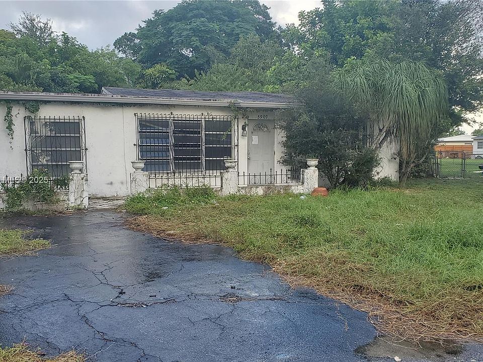 2nd image of 5909 NW 27th St