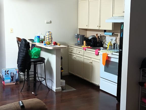 5th image of 78 69th St