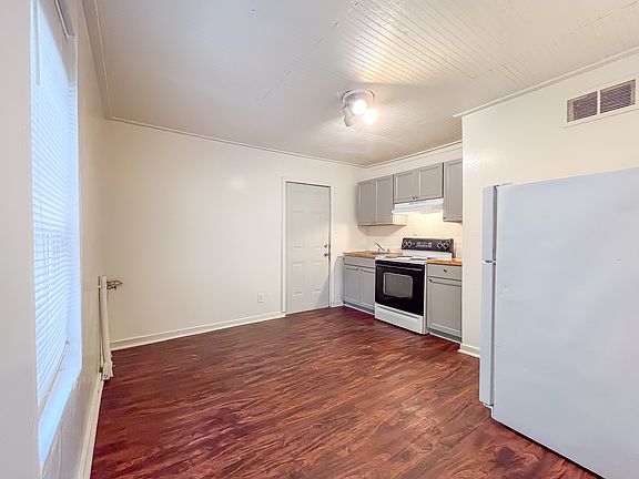 5th image of 1416 Minefee St