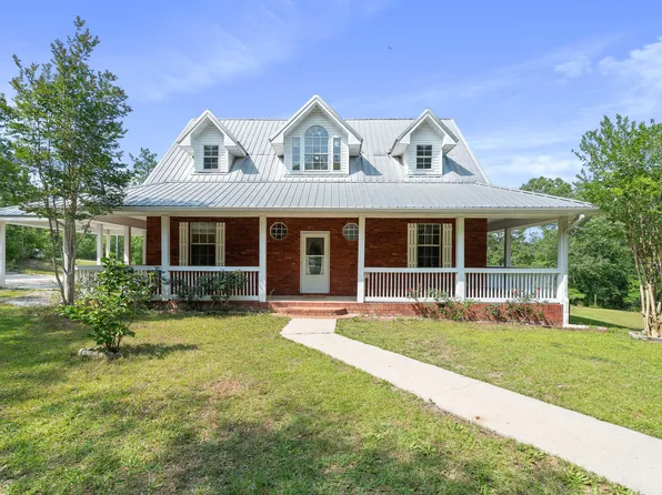 2690 Cosson Rd, Defuniak Springs, FL 32435