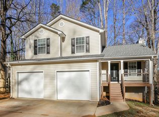 1243 Blazing Rdg W, Lawrenceville, GA 30046