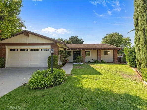 23555 Lloyd Houghton Pl, Santa Clarita, CA 91321