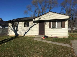 1438 Mount Vernon Rd, Saginaw, MI 48601