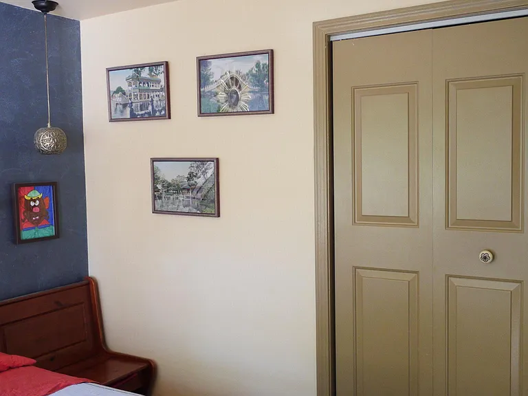2362 Parkwood Ave — Photo 37
