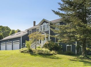 125 Fairway Dr, Auburn, ME 04210