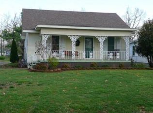 600 Oaks Rd, Paducah, KY 42003