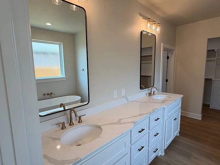 7802 Enderby Ln — Photo 24